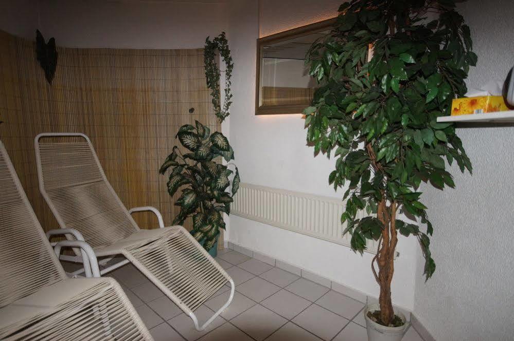 Hotel Bauschheimer Hof Rüsselsheim Zewnętrze zdjęcie